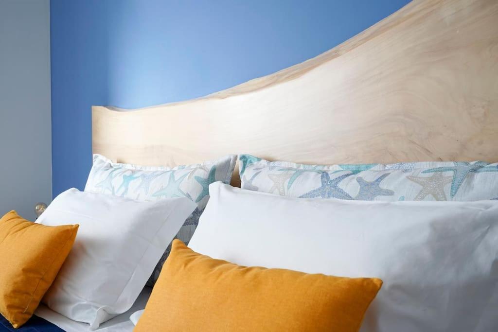 Mediterranea Apartment- Central Station - Free Wifi&Netflix Bari Eksteriør billede
