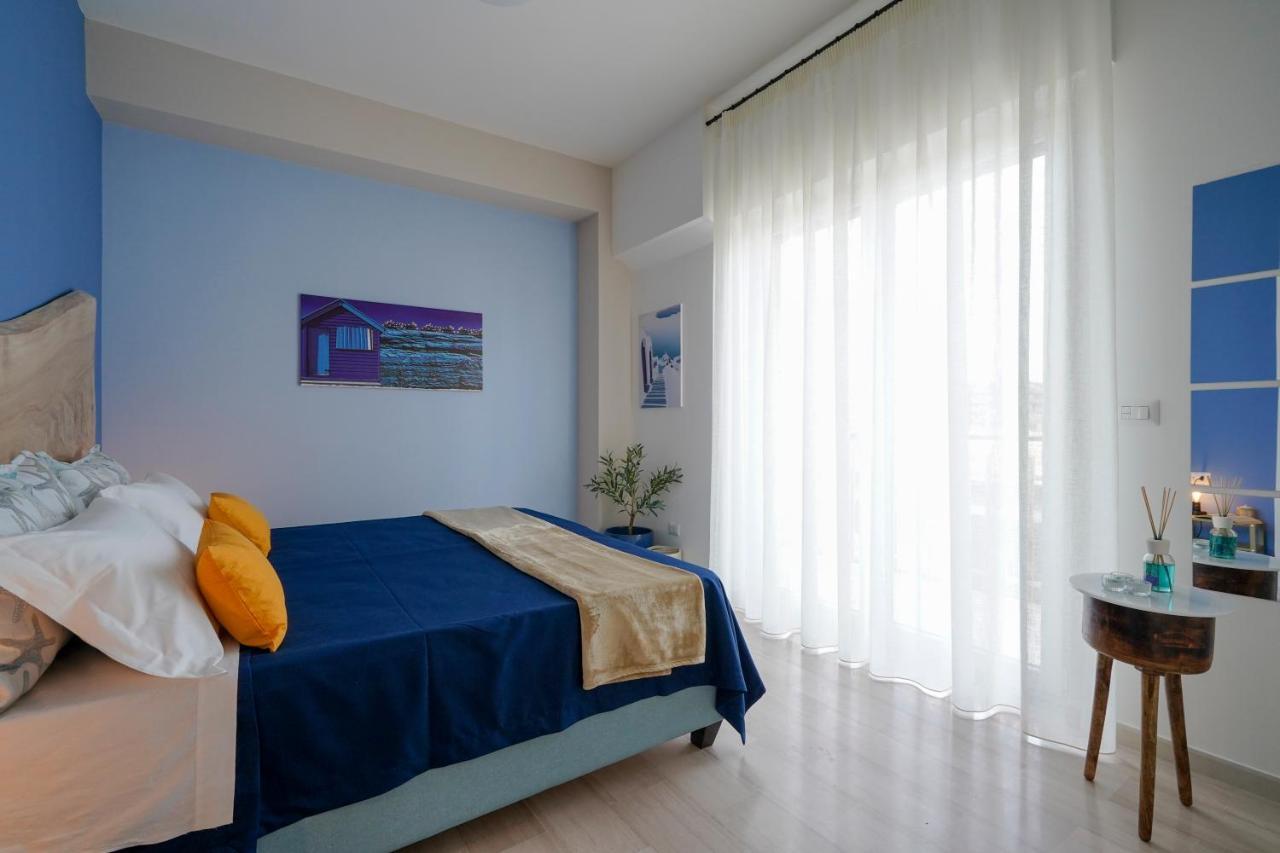 Mediterranea Apartment- Central Station - Free Wifi&Netflix Bari Eksteriør billede